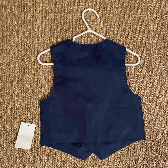 Nautica Kids Dress Shirt and Vest - Picture 4 of 8